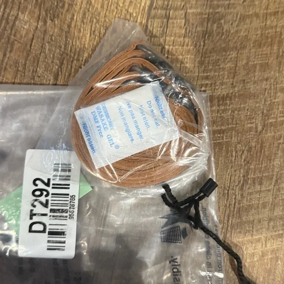 NWT Western Linen Brown Suede Wallet with White Boot Stitching - Picture 6 of 8